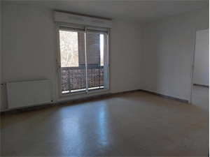 t4 à la vente -   84000  AVIGNON, surface 77 m2 vente t4 - UBI454773314